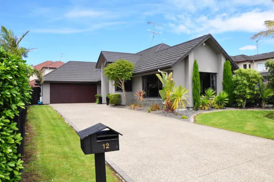 Stunning Family Home Auckland Eksteriør billede